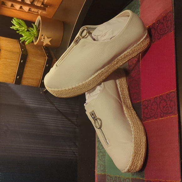 Coconuts by Matisse Mighty Fine Espadrille sneakers white Women's 7.5 M NEW NWB - Picture 3 of 13